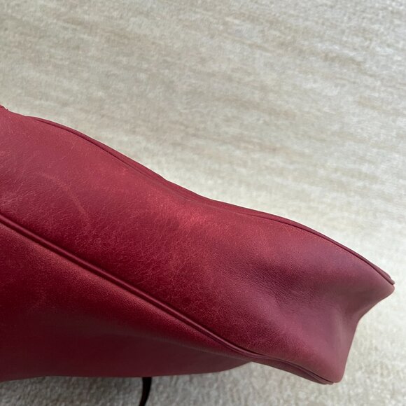 Coach Nomad Hobo Shoulder Crossbody Bag in Glovetanned Leather - Picture 13 of 16